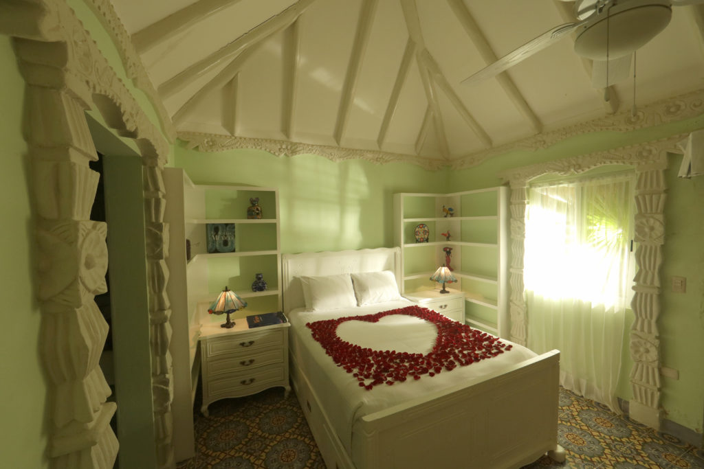 Love Suite